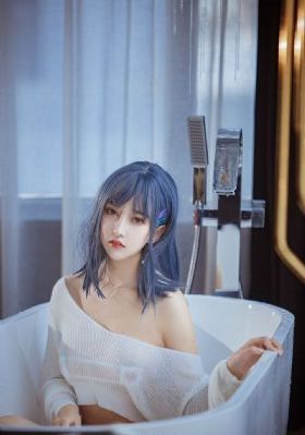 伦理三女教师2_BD免费观看