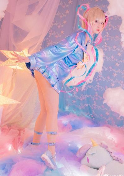 伊人免费在线观看高清_剧情片免费在线播放