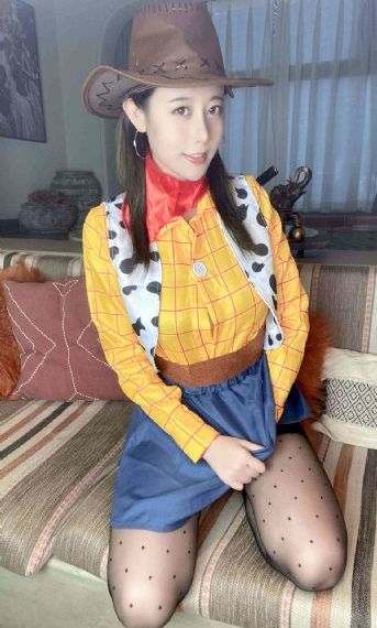 太监被皇上按到屁股H_DVD手机在线观看
