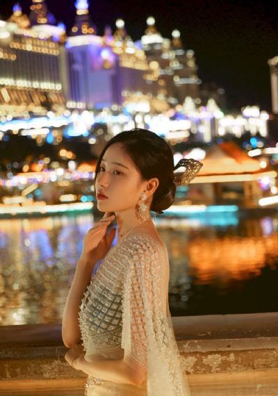 免费体验30秒酥酥影院_超清在线播放