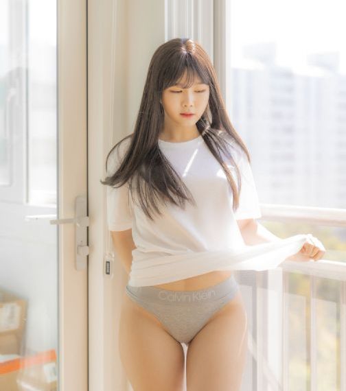 小莹客厅激情46章至51章视频_HD在线播放