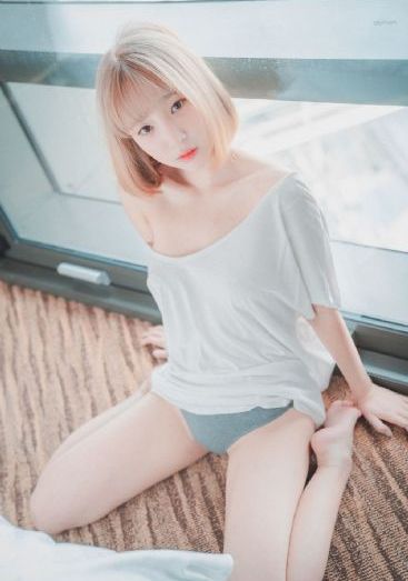 一区二区三高清免费_青苹果乐园免费高清观看