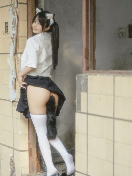 潘金莲被吸乳脱了衣服_剧情片日韩免费观看