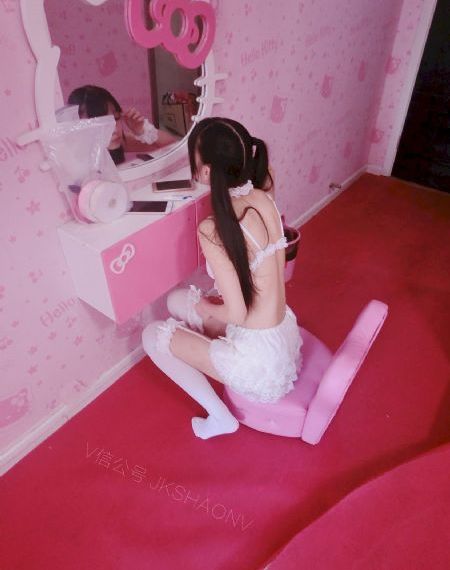 日韩色哟哟_HD免费观看