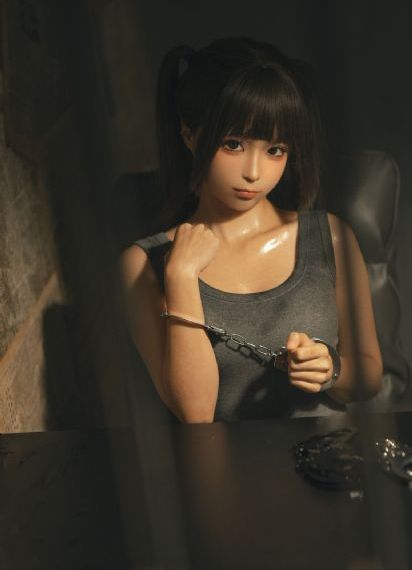 男人吻女人视频_BD英语高清完整版