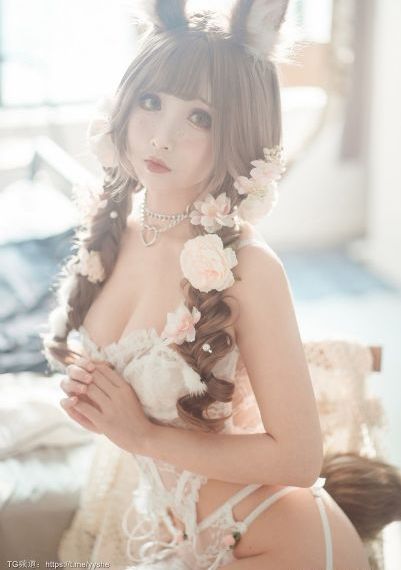 人妻仑乱少妇av级毛片_1080P超清免费观看